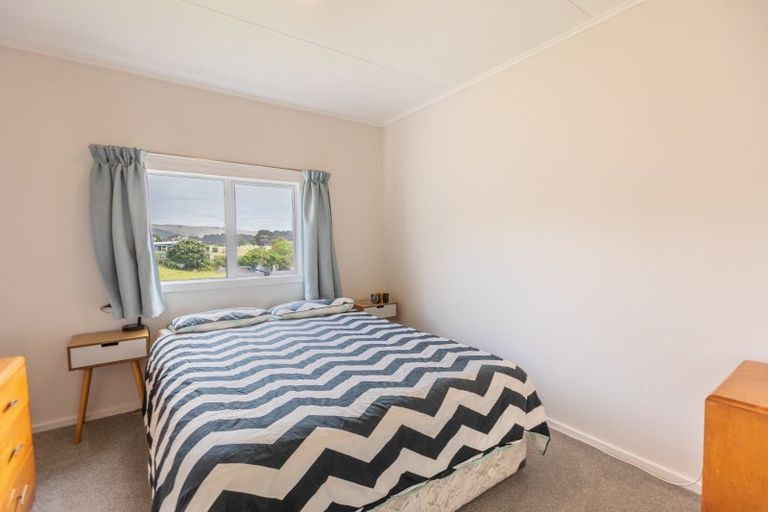 Photo of property in 12 Beach Road, Porangahau, 4293