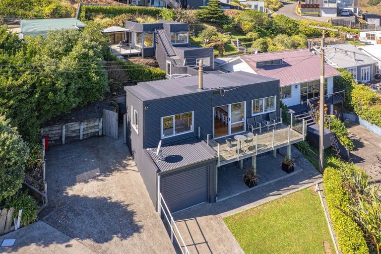Photo of property in 18 Sunset Parade, Kai Iwi, Whanganui, 4574