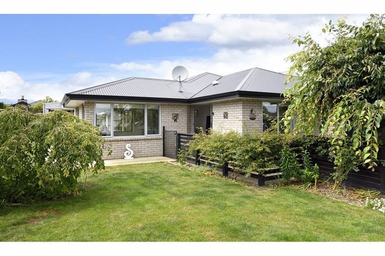 Photo of property in 15 Wanderers Avenue, Brightwater, 7022