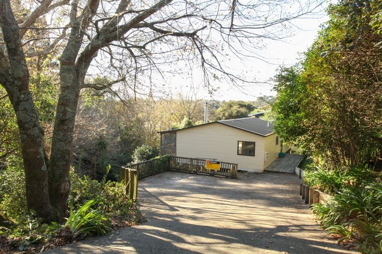 Photo of property in 11 Snowden Place, Raglan, 3225