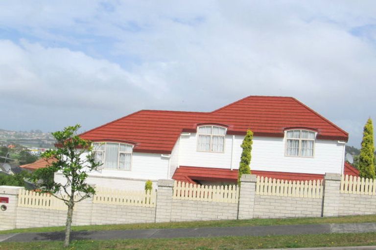 Photo of property in 7 Arirang Rise, Pinehill, Auckland, 0632