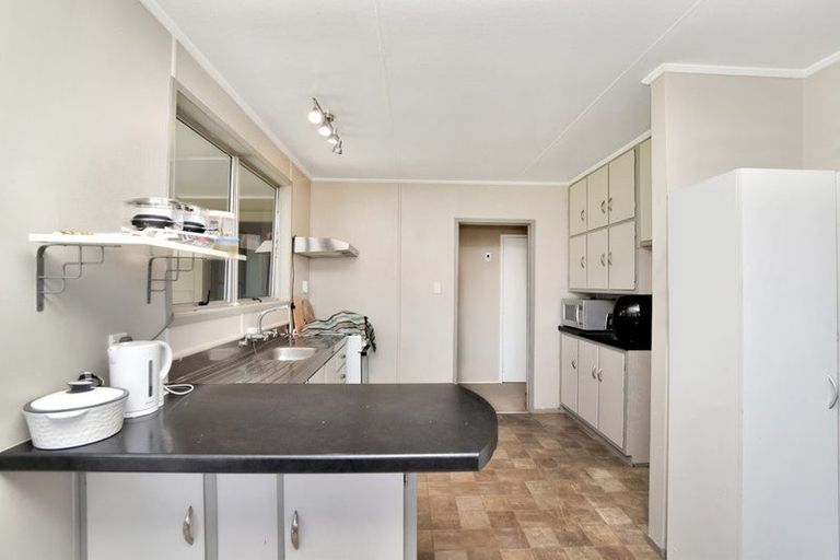 Photo of property in 743 Maunganui Road, Mount Maunganui, 3116
