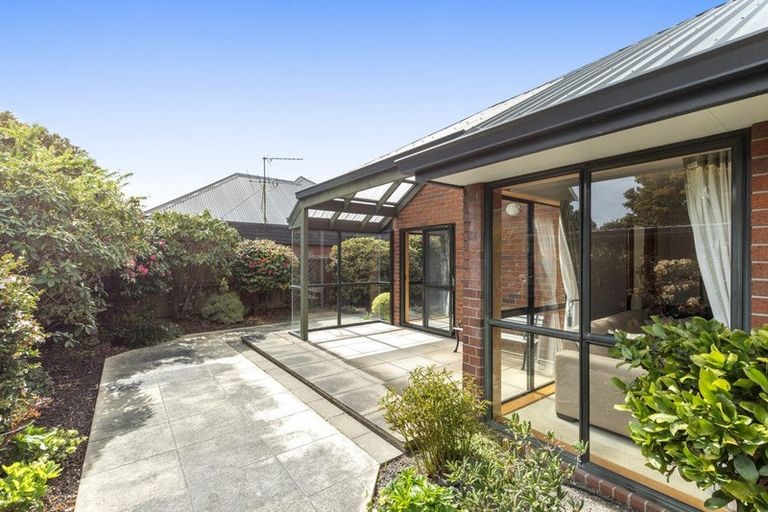 Photo of property in 53b Memorial Avenue, Ilam, Christchurch, 8053