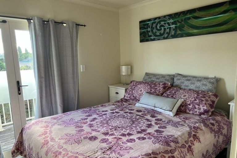 Photo of property in 7/4 Keeling Road, Henderson, Auckland, 0612