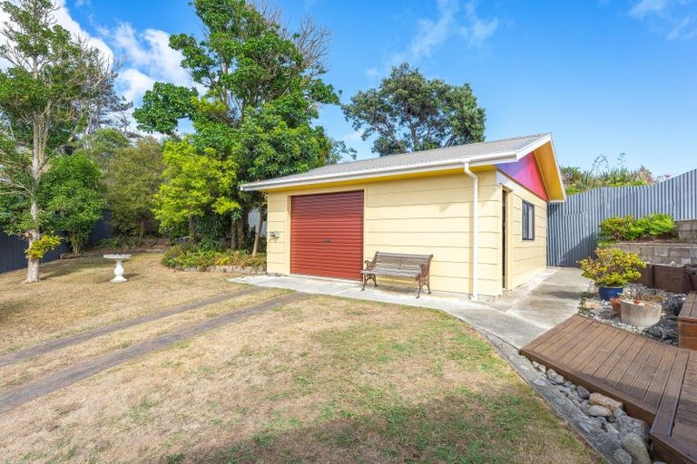 Photo of property in 33 Mountainview Terrace, Otaki Beach, Otaki, 5512