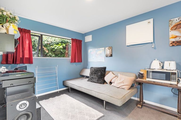 Photo of property in 297 Lake Terrace Road, Shirley, Christchurch, 8061