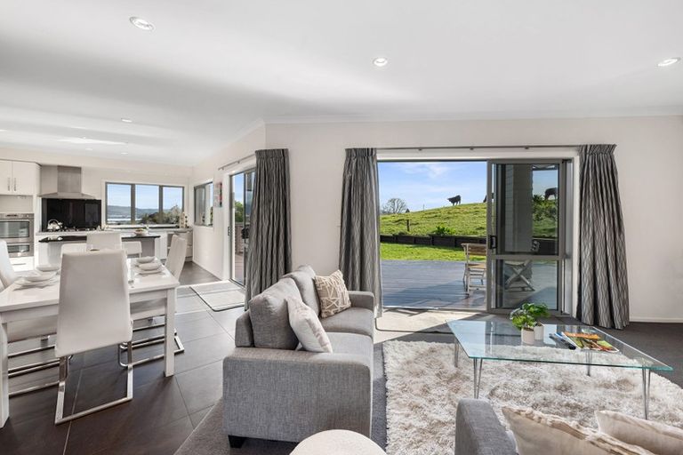 Photo of property in 10 Butler Place, Lynmore, Rotorua, 3010