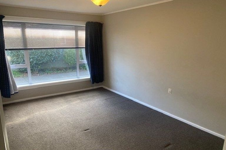 Photo of property in 18 Springbank Street, Bryndwr, Christchurch, 8053