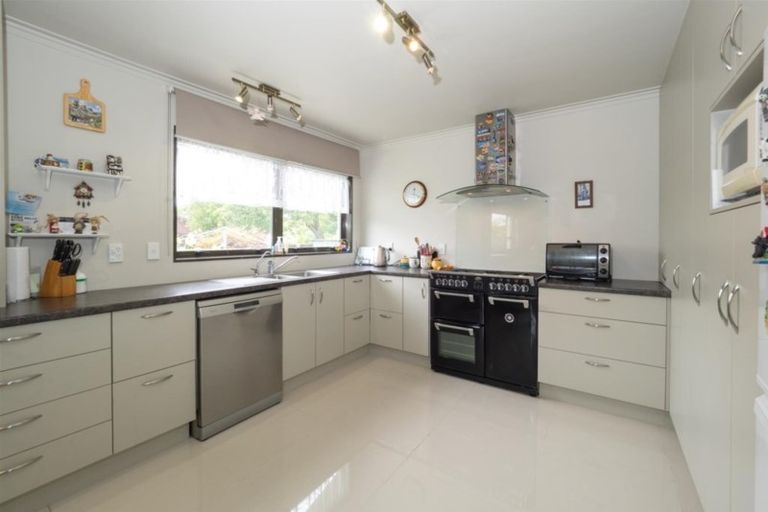 Photo of property in 28 Glassey Drive, Allenton, Ashburton, 7700