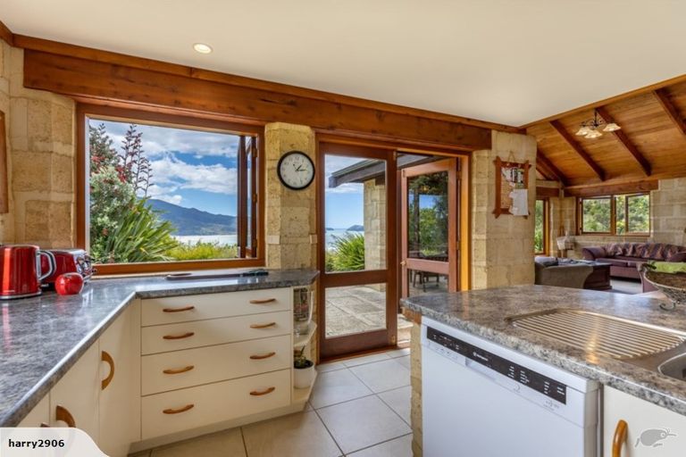 Photo of property in 25 Lady Barkly Grove, Kaiteriteri, Motueka, 7197