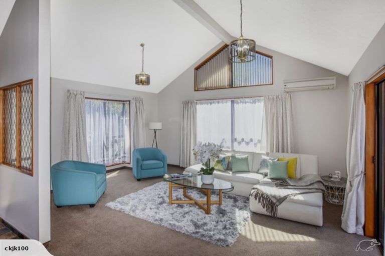 Photo of property in 27 Ben Nevis Drive, Broomfield, Christchurch, 8042