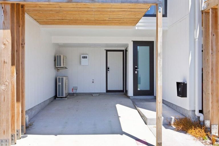 Photo of property in 47 Kamahi Place, Paraparaumu, 5032