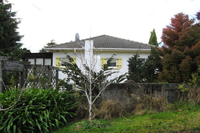 Photo of property in 11a Howard Street, Macandrew Bay, Dunedin, 9014
