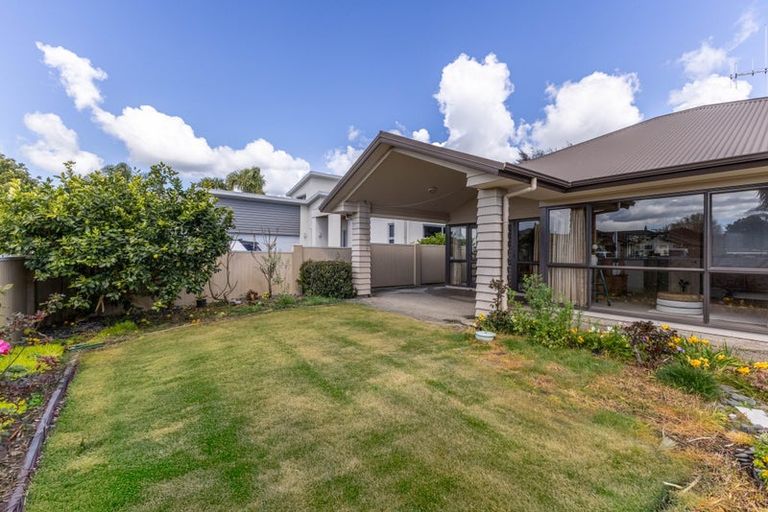 Photo of property in 15 Moonlight Drive, Rototuna North, Hamilton, 3210