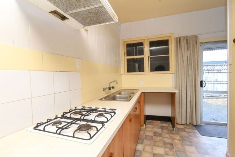 Photo of property in 2 Casey Avenue, Fairfield, Hamilton, 3214