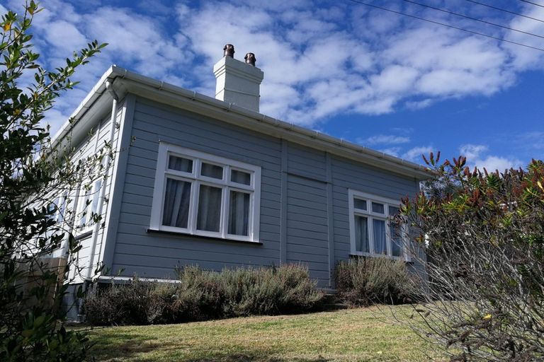 Photo of property in 48 Hurndall Street East, Maungaturoto, 0520