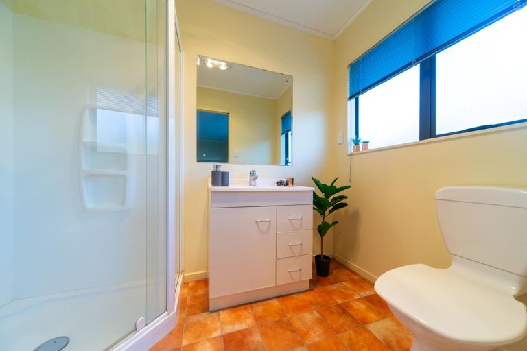 Photo of property in 49 Meridian Grove, Kelvin Grove, Palmerston North, 4414