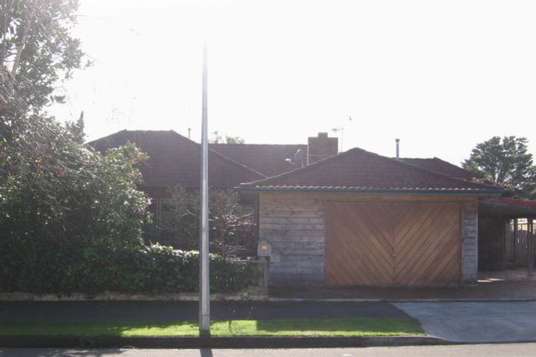 Photo of property in 10 Montgomery Terrace, Hokowhitu, Palmerston North, 4410