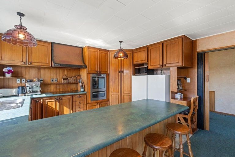 Photo of property in 76 Highbury Drive, Levin, 5510