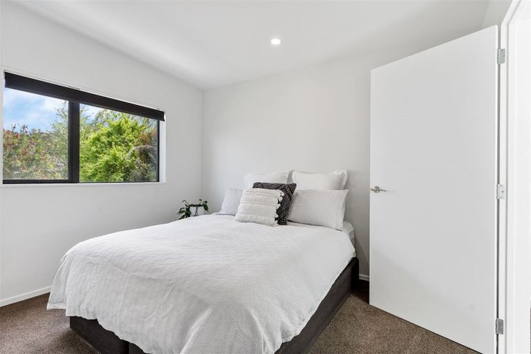 Photo of property in 21d Chippendale Crescent, Birkdale, Auckland, 0626