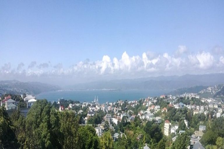 Photo of property in 69 Moana Road, Kelburn, Wellington, 6012