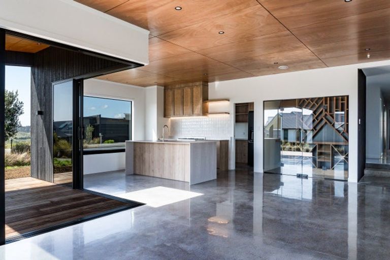 Photo of property in 44 Rangitahi Road, Raglan, 3225