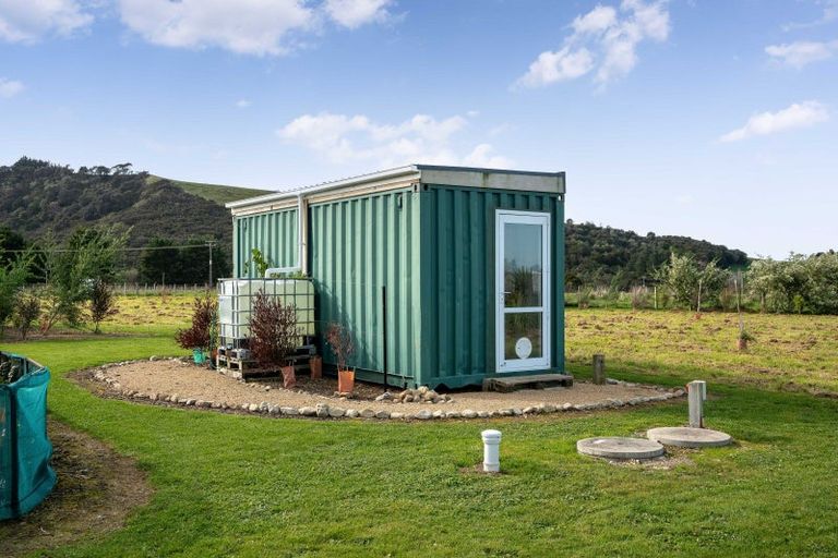 Photo of property in 460 Haringa Road, Carrington, Carterton, 5791