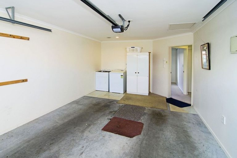 Photo of property in Holdsworth Villas, 62/2 William Donald Drive, Solway, Masterton, 5810