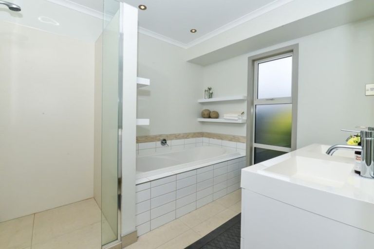 Photo of property in 4 Michael Terrence Place, Flagstaff, Hamilton, 3210