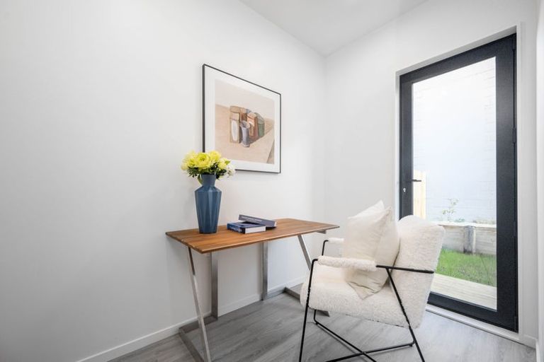 Photo of property in 108e Taikata Road, Te Atatu Peninsula, Auckland, 0610