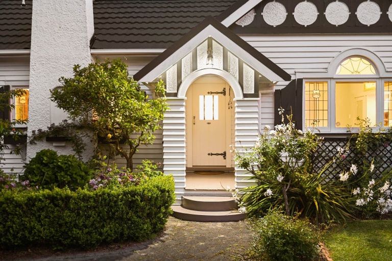 Photo of property in 3 Armagh Street, Hamilton East, Hamilton, 3216