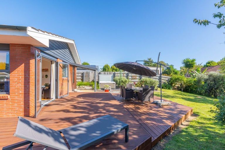 Photo of property in 19 Alexander Road, Raumati Beach, Paraparaumu, 5032