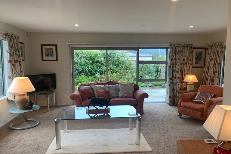Photo of property in 7 Redwings Close, Whitianga, 3510