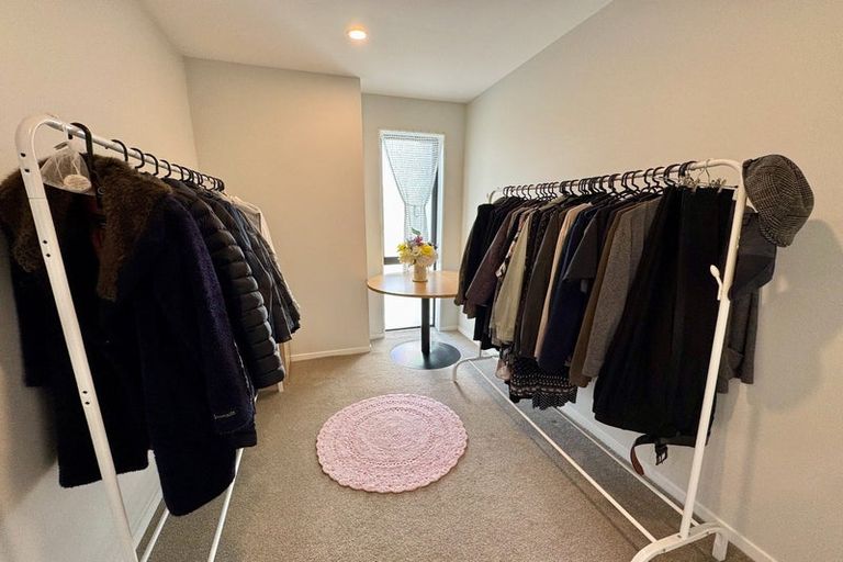 Photo of property in 47 Whai Hua Lane, Mangere Bridge, Auckland, 2022