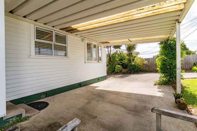 Photo of property in 1 Griffin Road, Maungaturoto, 0520