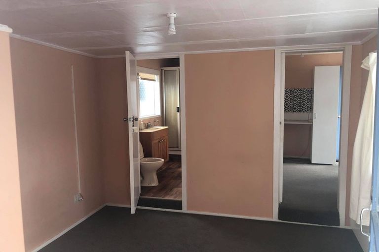 Photo of property in 1 Earp Street, Johnsonville, Wellington, 6037