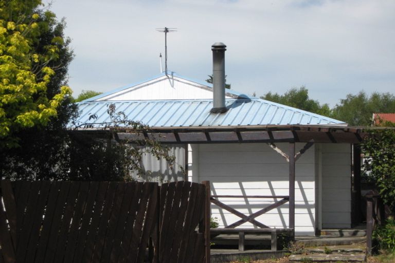 Photo of property in 28 Momorangi Crescent, Redwood, Christchurch, 8051