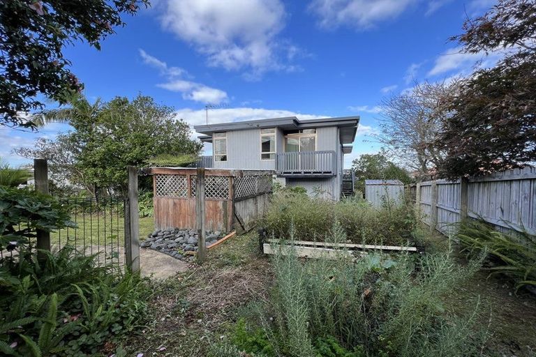 Photo of property in 257 Royal Road, Massey, Auckland, 0614