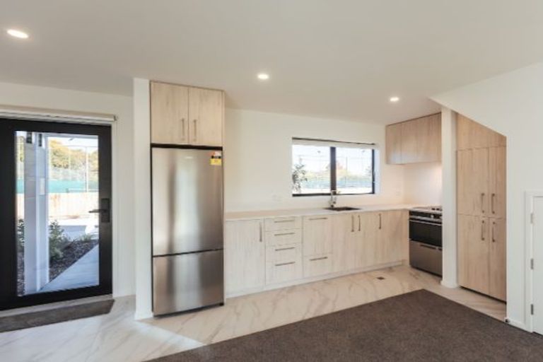 Photo of property in 1/10 Matata Place, Dallington, Christchurch, 8061