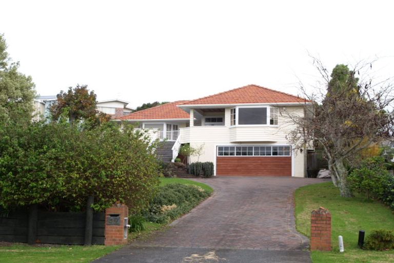 Photo of property in 42 Evelyn Road, Cockle Bay, Auckland, 2014