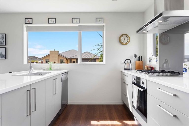 Photo of property in 7 Seaward Street, Pegasus, 7612