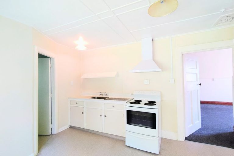 Photo of property in 64 Hazel Avenue, Caversham, Dunedin, 9012