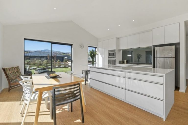 Photo of property in 71 Toni's Terrace, Lower Shotover, Queenstown, 9304