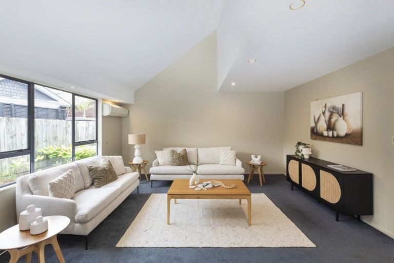 Photo of property in 71a Wairakei Road, Bryndwr, Christchurch, 8052