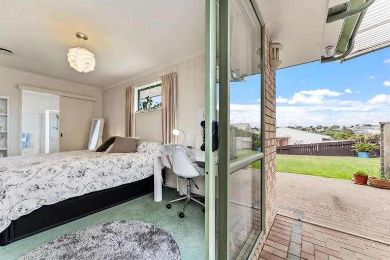 Photo of property in 22a Zealandia Road, Manly, Whangaparaoa, 0930