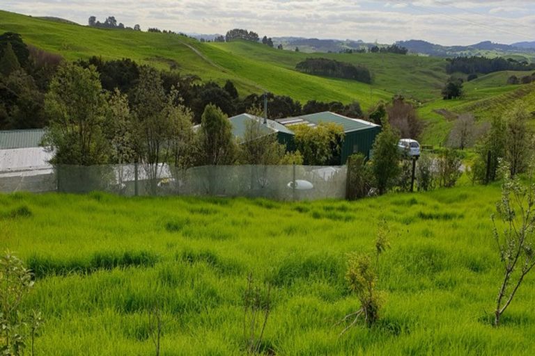 Photo of property in 736 Whakapirau Road, Whakapirau, Maungaturoto, 0583