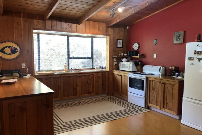 Photo of property in 16 Te Herekiekie Street, Turangi, 3334