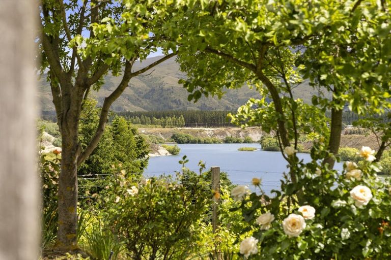 Photo of property in 15a Cairnmuir Road, Nevis, Cromwell, 9384