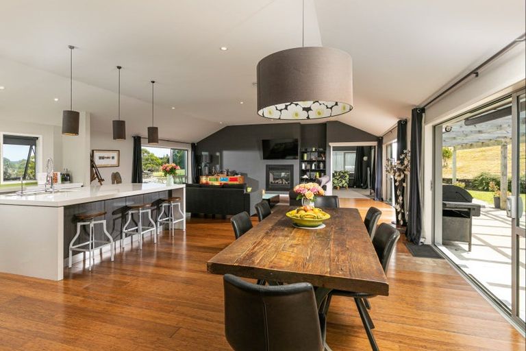 Photo of property in 210a Glenmore Road, Coatesville, Albany, 0793