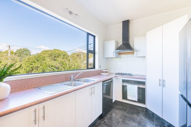 Photo of property in 19 Alexander Road, Raumati Beach, Paraparaumu, 5032